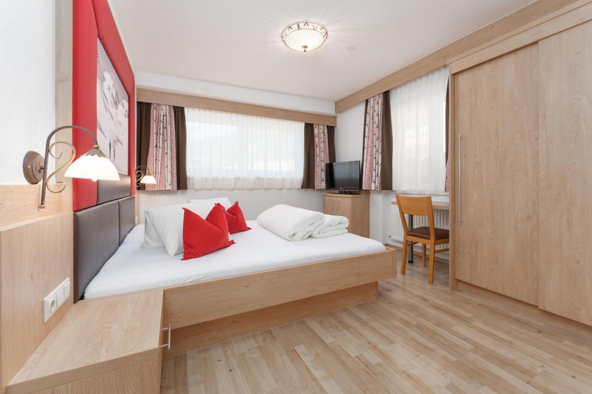 Appartement Oskar Сьолден Екстериор снимка